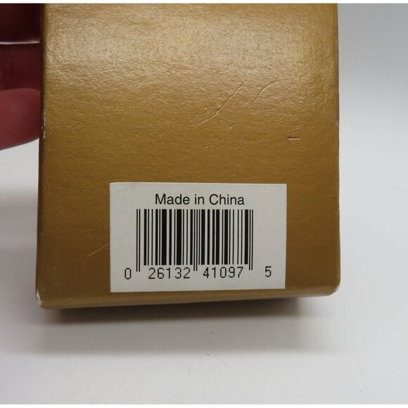 Joy Christmas Brooch 2" Gold Tone Pin Candy Cane Wreath Spellout Design New - Picture 13 of 13